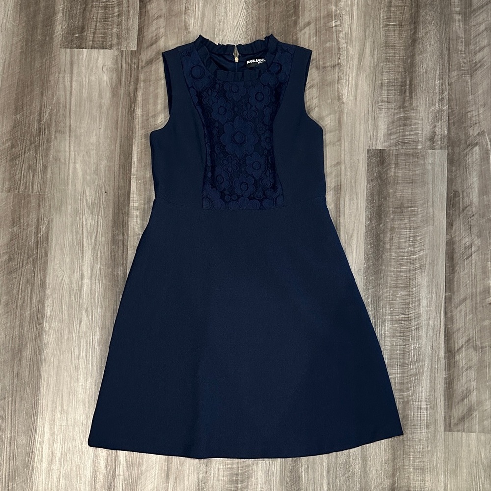 Karl Lagerfeld Navy Ruffled Floral Lace Front Sleeveless Dress - 8